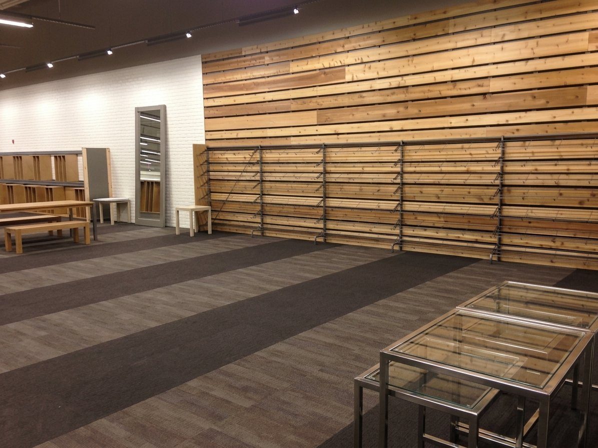 DSW storefront framing, Capitol Heights, MD